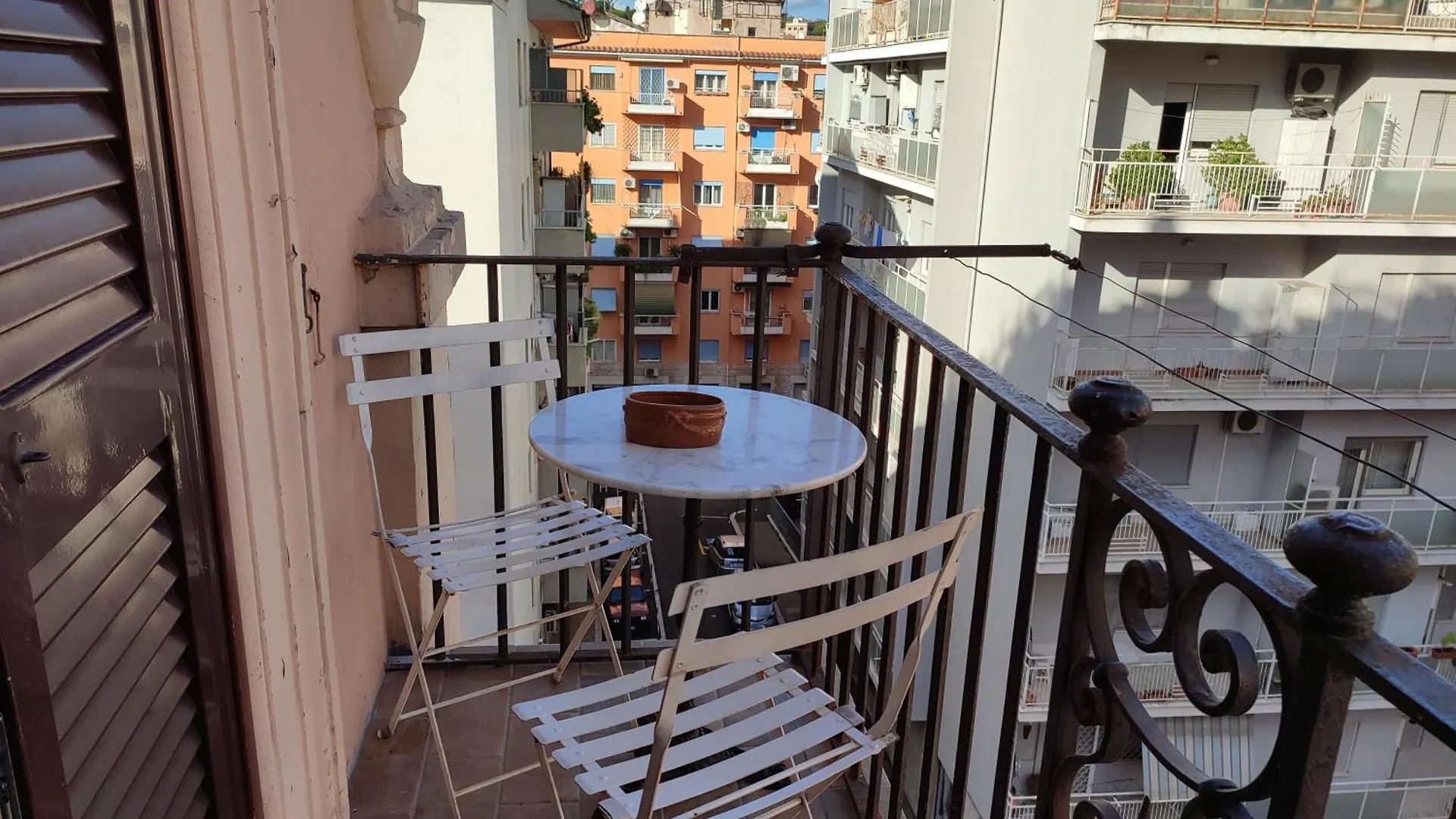 Romantika Guest House