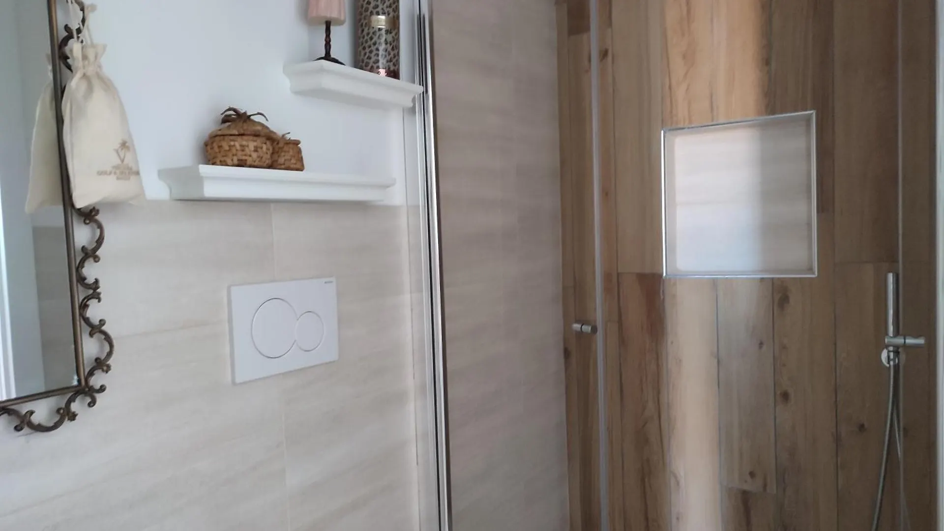 Apartment Romantika Guest House