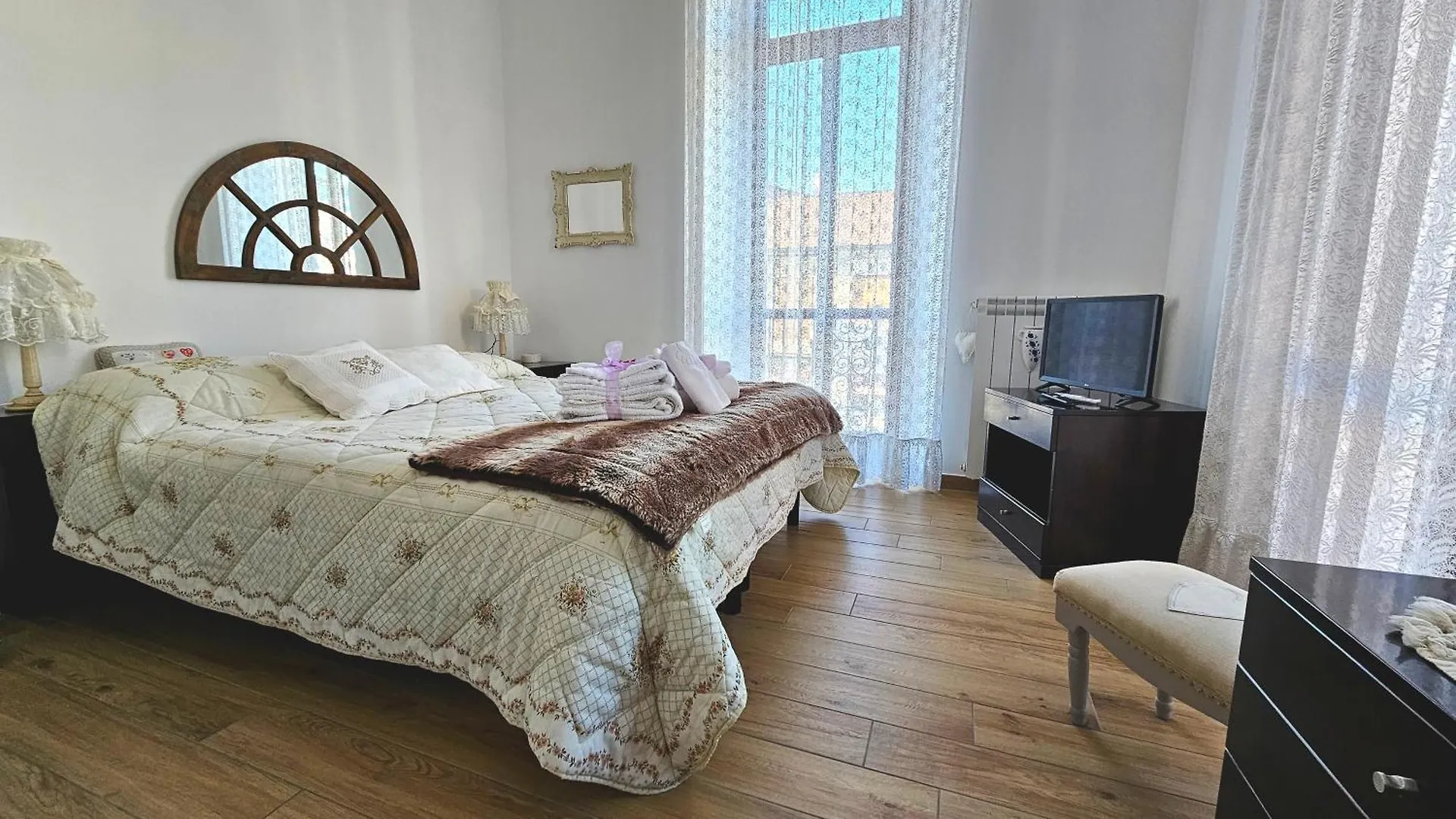 Apartment Romantika Guest House Italy