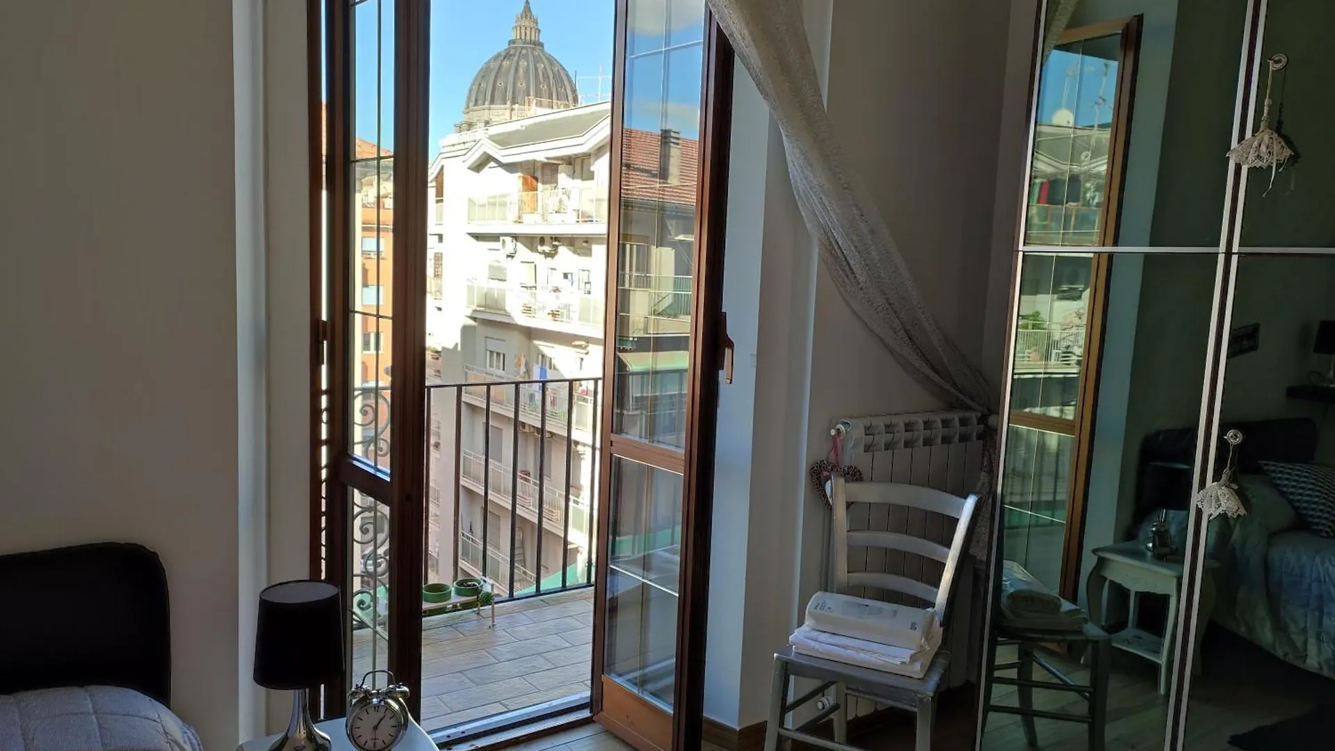 Romantika Guest House Italy